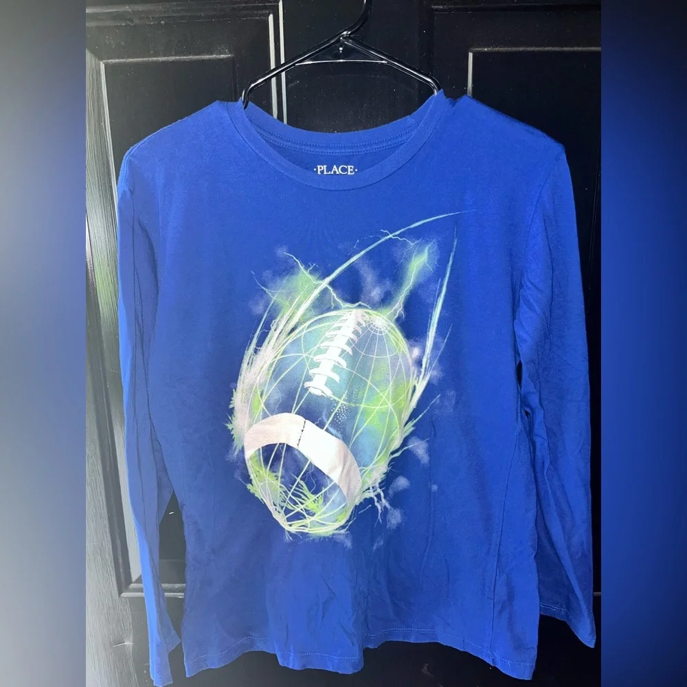 EUC Children’s Place Boy’s Football Graphic Long-Sleeved Tee - Sz XL/14